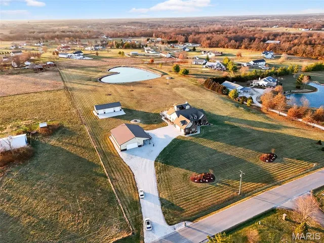 $1,300,000 | 2745 North Cappel Road, Moscow Mills, MO 63362