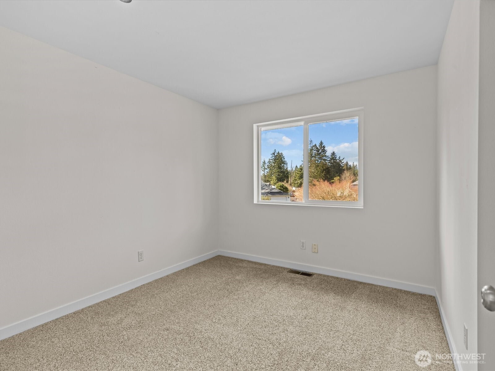 21234 Southeast 280th Street Maple Valley, WA 98038 - Photo 33 of 40