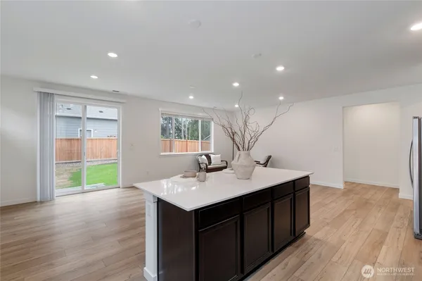 $594,950 | 16911 127th Ave Court East, Puyallup, WA 98374