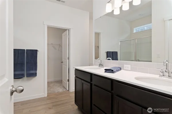 $594,950 | 16911 127th Ave Court East, Puyallup, WA 98374