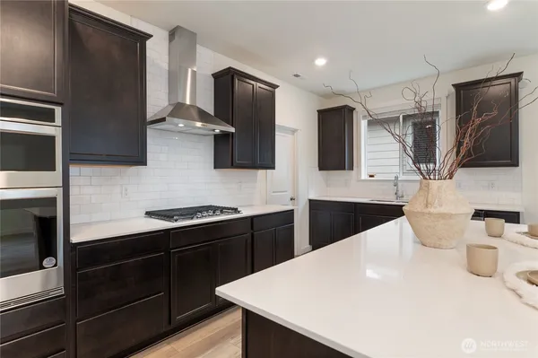$594,950 | 16911 127th Ave Court East, Puyallup, WA 98374