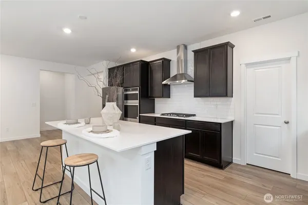 $594,950 | 16911 127th Ave Court East, Puyallup, WA 98374