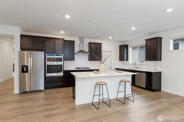 $594,950 | 16911 127th Ave Court East, Puyallup, WA 98374