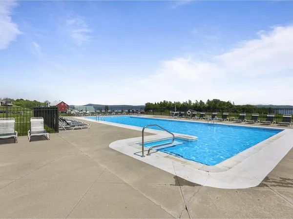 $49,900 | 17 Jonathan Circle, South Hero, VT 05486