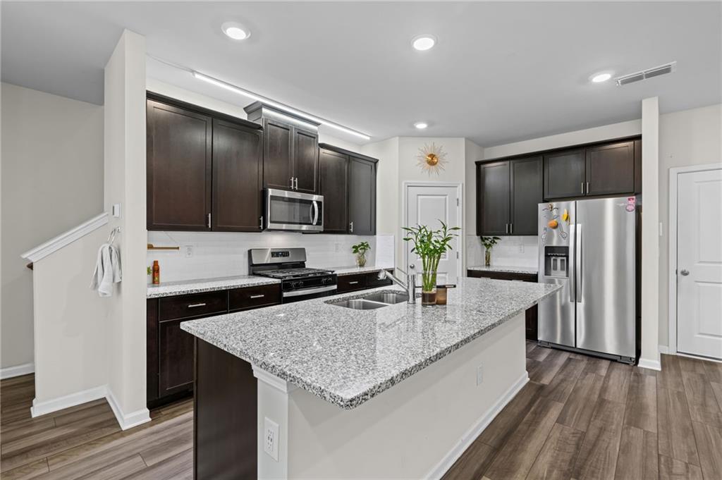 2699 Greenbelt Road Snellville, GA 30078 - Photo 10 of 27