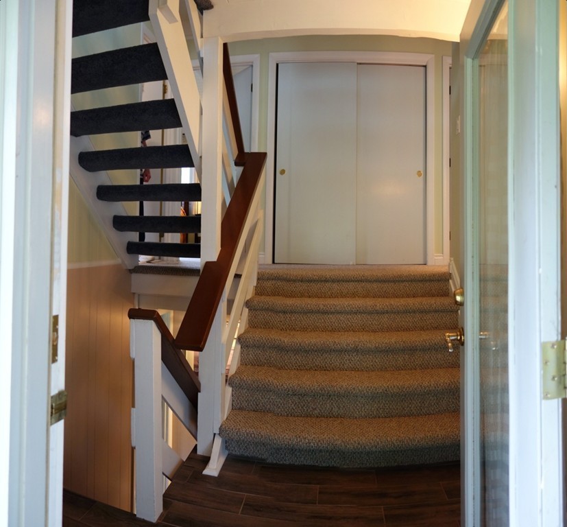 1290 Bay Road Amherst, MA 01002 - Photo 23 of 30