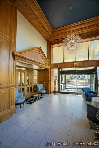 $239,000 | 1 Riverpointe Plaza, Unit 820, Jeffersonville, IN 47130