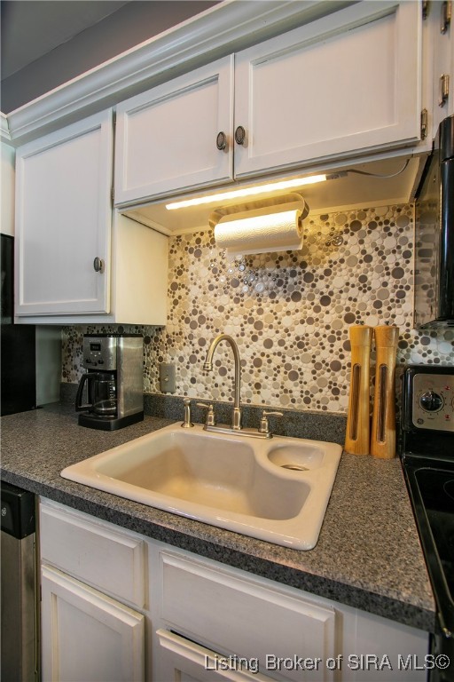 1 Riverpointe Plaza, Unit 820 Jeffersonville, IN 47130 - Photo 23 of 56 Ceramic tile