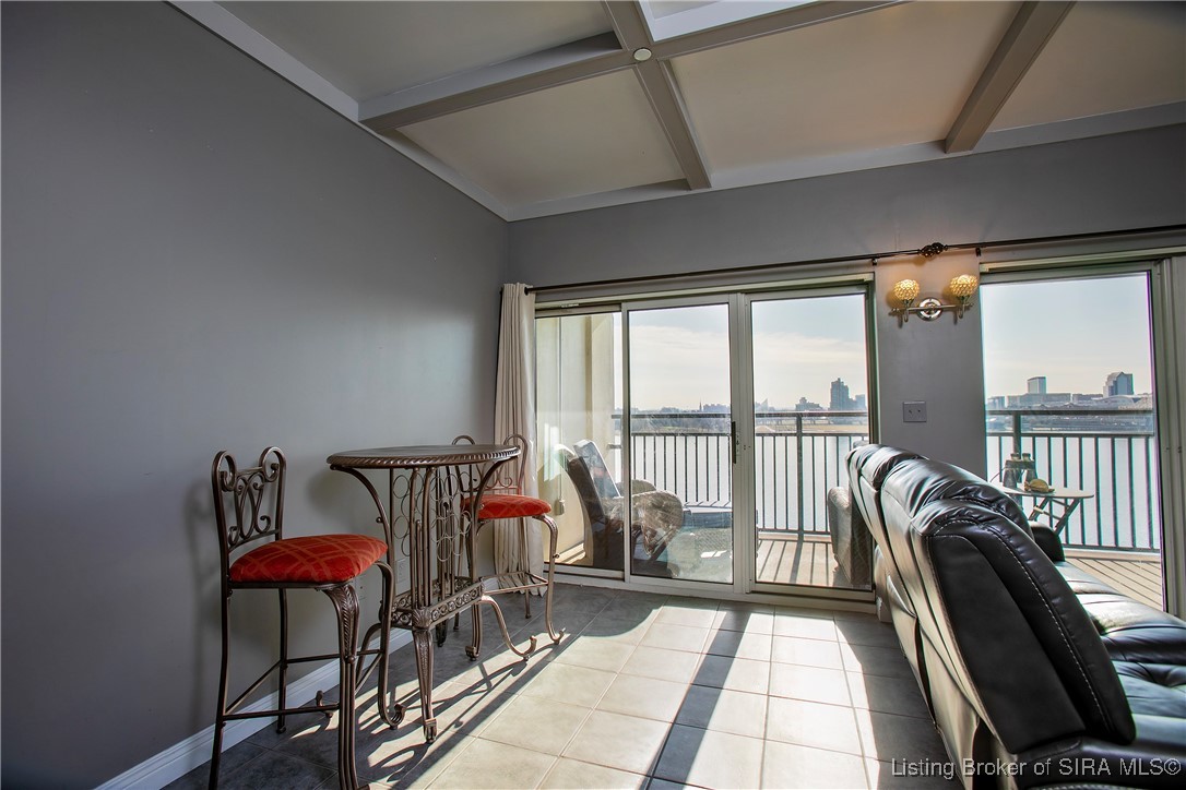 1 Riverpointe Plaza, Unit 820 Jeffersonville, IN 47130 - Photo 27 of 56 Beautiful natural lighting