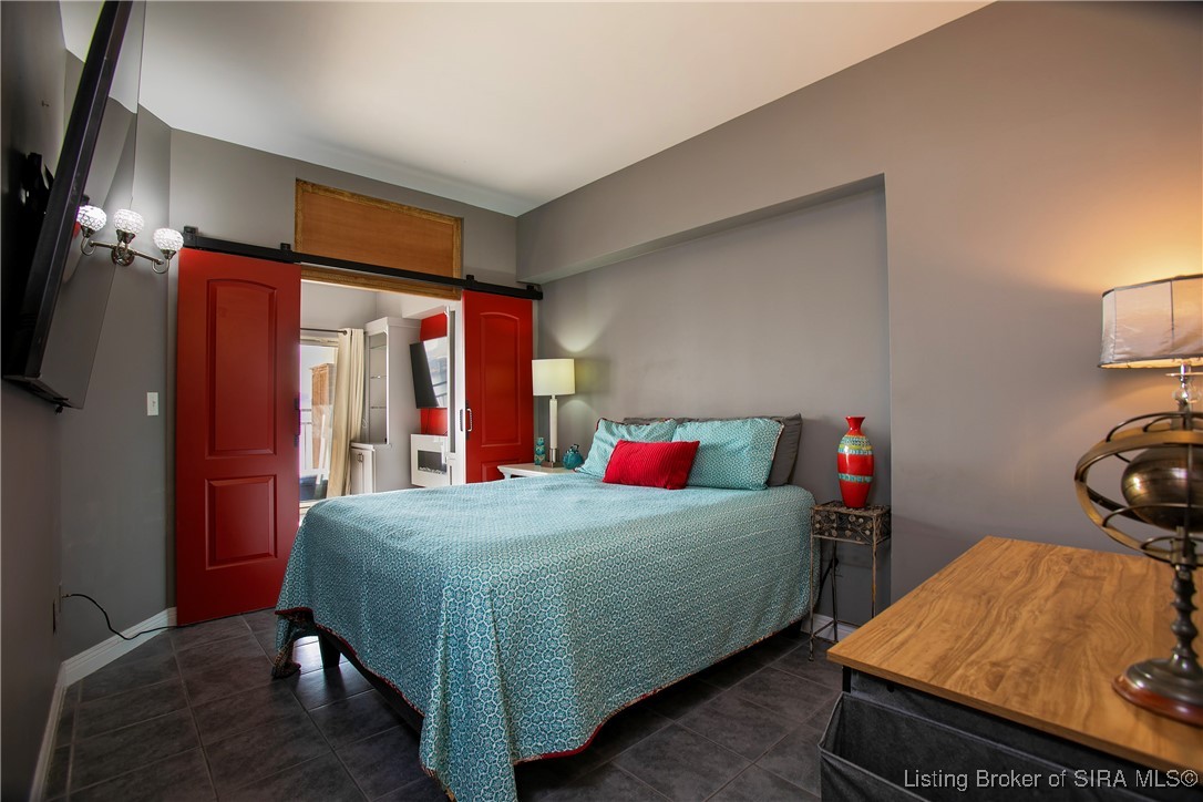 1 Riverpointe Plaza, Unit 820 Jeffersonville, IN 47130 - Photo 41 of 56