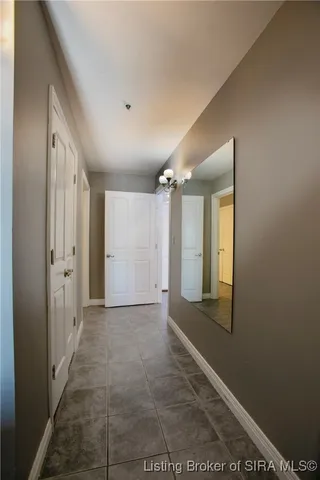 $239,000 | 1 Riverpointe Plaza, Unit 820, Jeffersonville, IN 47130