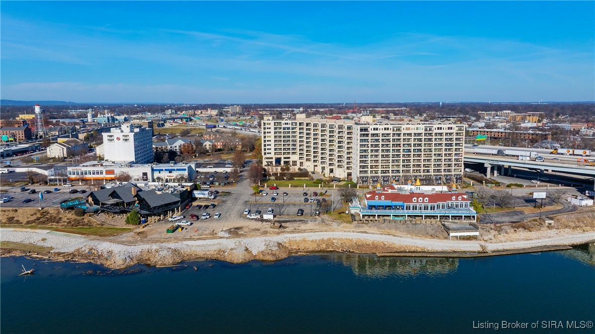 1 Riverpointe Plaza, Unit 820 Jeffersonville, IN 47130 - Photo 7 of 56