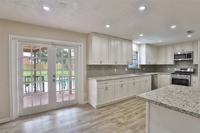 $3,500 | 2706 Stetson Lane, Houston, TX 77043