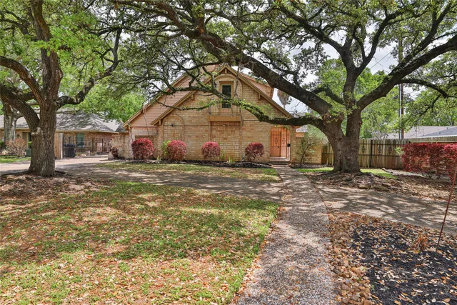 $3,500 | 2706 Stetson Lane, Houston, TX 77043