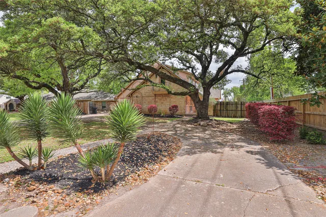 $3,500 | 2706 Stetson Lane, Houston, TX 77043