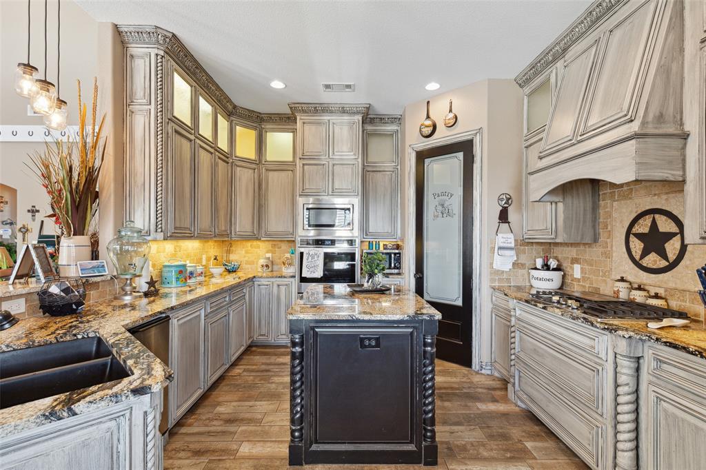 7765 Reed Road Azle, TX 76020 - Photo 13 of 40