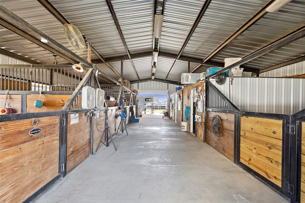 7765 Reed Road Azle, TX 76020 - Photo 6 of 40