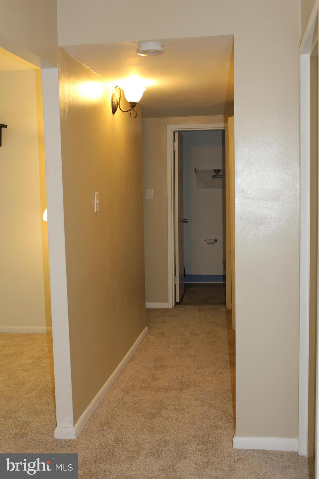11617 Stoneview Square, Unit 22C Reston, VA 20191 - Photo 5 of 9 Interior (General)