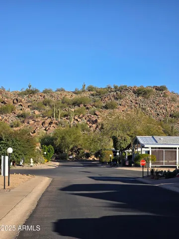 $59,900 | 2233 East Behrend Drive, Unit 152, Phoenix, AZ 85024