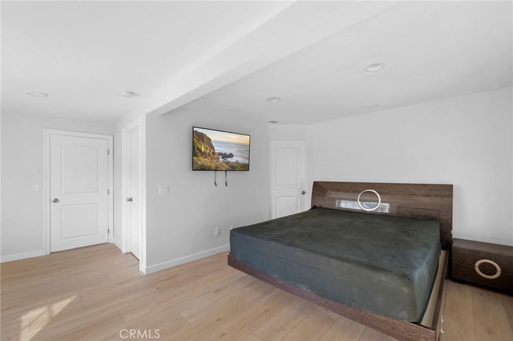 11148 Plainview Avenue Tujunga, CA 91042 - Photo 17 of 29