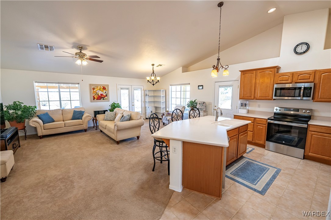 473 South Lochiel Road Golden Valley, AZ 86413 - Photo 12 of 58 Kitchen