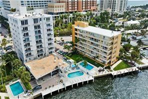 95 North Birch Road, Unit 402 Fort Lauderdale, FL 33304 - Photo 19 of 27 WHITE MID-RISE