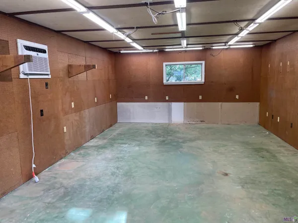 $372,500 | 8932 Norfolk Drive, Baton Rouge, LA 70809