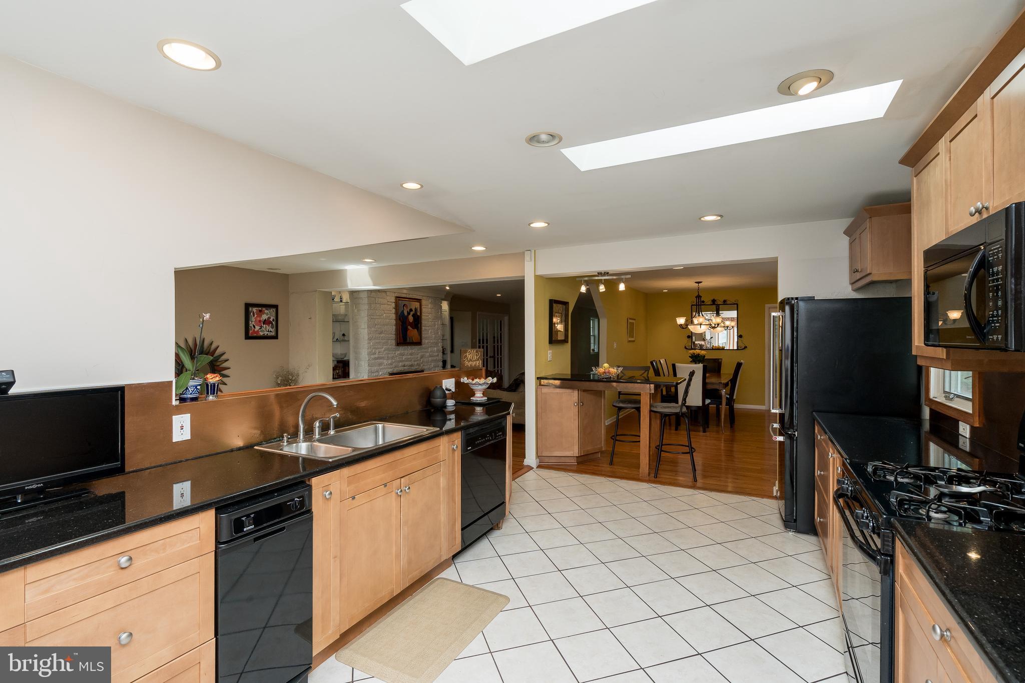 722 Yale Road Bala Cynwyd, PA 19004 - Photo 17 of 45 Kitchen From Breakfast Area