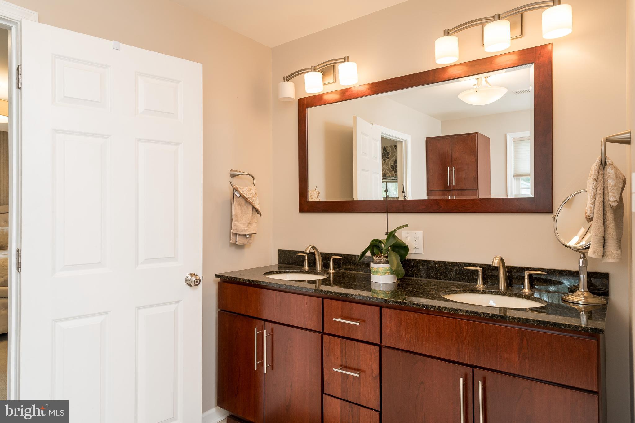 722 Yale Road Bala Cynwyd, PA 19004 - Photo 33 of 45 Masther Bathroom