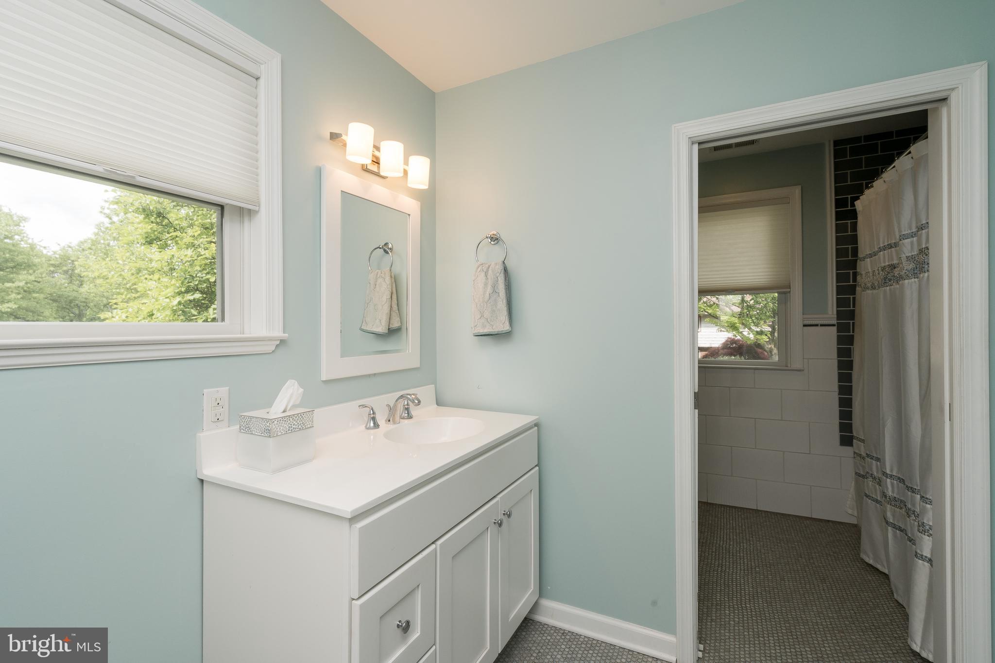 722 Yale Road Bala Cynwyd, PA 19004 - Photo 35 of 45 Hall Bathroom