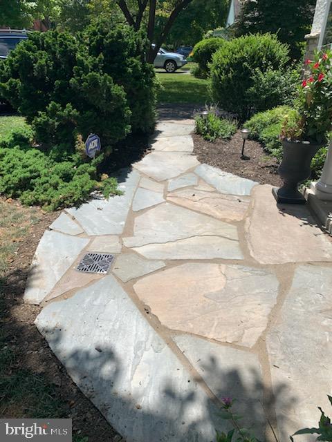 722 Yale Road Bala Cynwyd, PA 19004 - Photo 5 of 45 Gallery Image 5