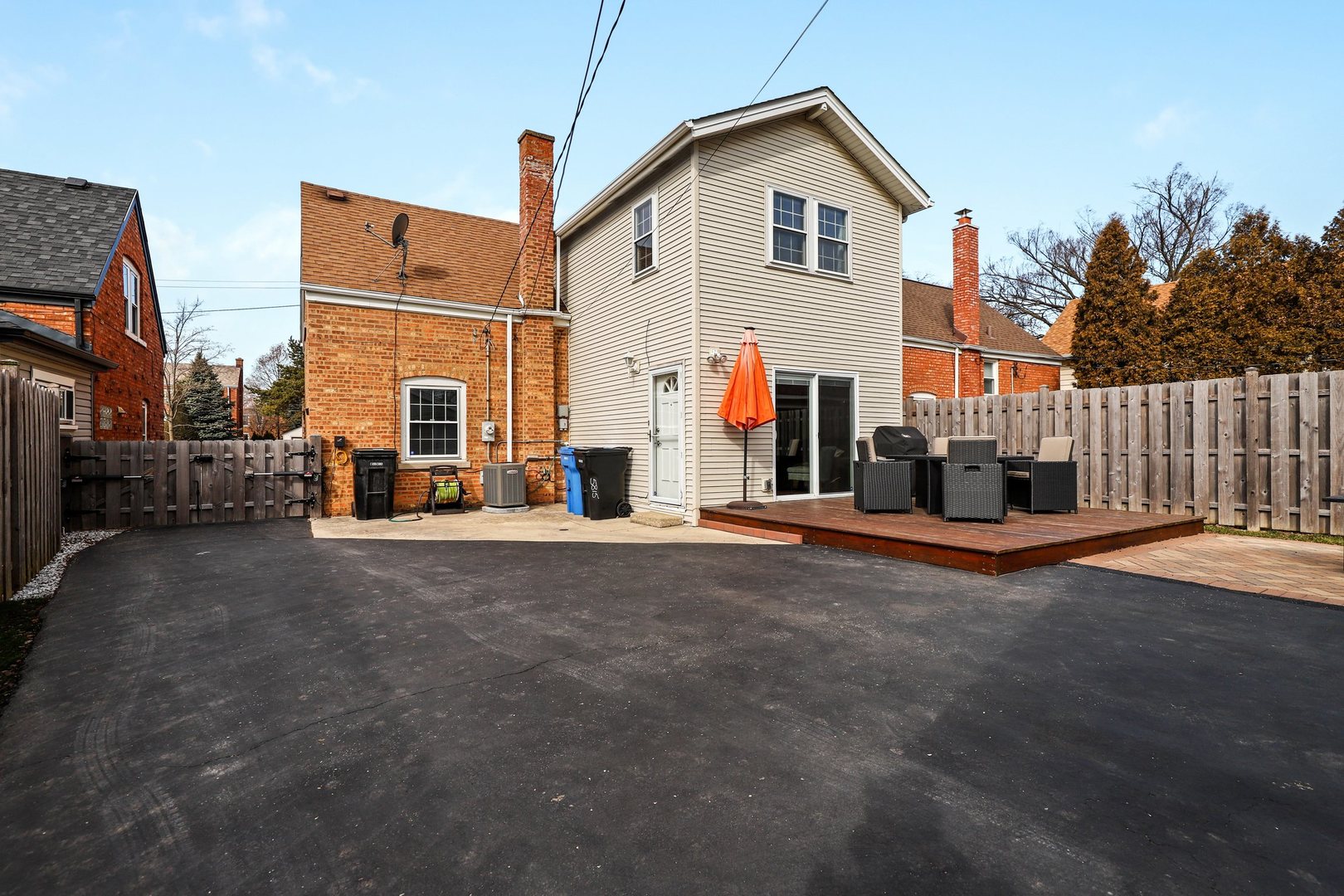 5815 North Canfield Avenue Chicago, IL 60631 - Photo 26 of 31