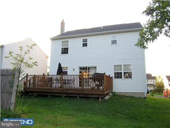 558 Paddock Circle Telford, PA 18969 - Photo 12 of 12 Exterior Back