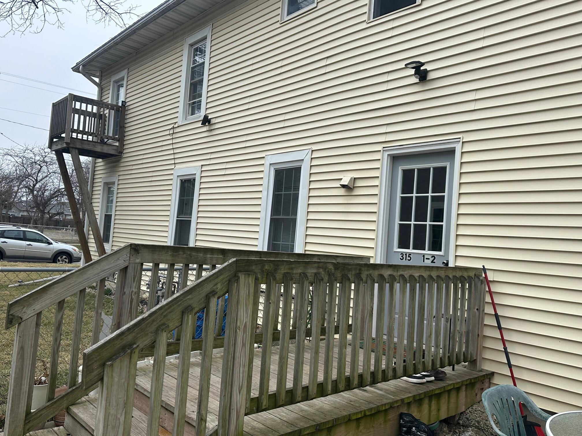 315 South 8th Street, Unit 315 1/2 Delavan, WI 53115 - Photo 26 of 40 Upper unit entrance