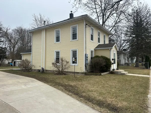 $294,900 | 315 South 8th Street, Unit 315 1/2, Delavan, WI 53115