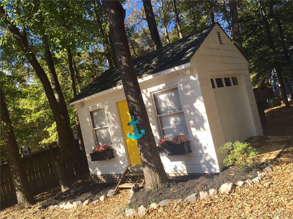 4606 Parrish Branch Road Midlothian, VA 23112 - Photo 18 of 19 Gallery Image 18