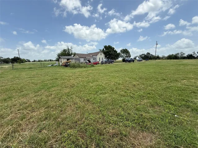 $285,000 | 18543 Cyclone Branch Road, Burlington, TX 76519