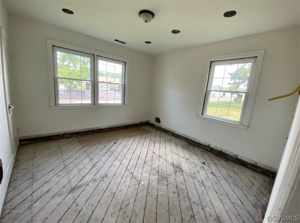 2311 Goodes Bridge Road Richmond, VA 23224 - Photo 11 of 31 1st Floor Bedroom Option