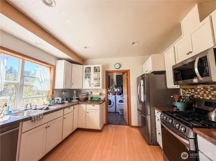 $995,000 | 5178 Orcas Road, Orcas Island, WA 98245