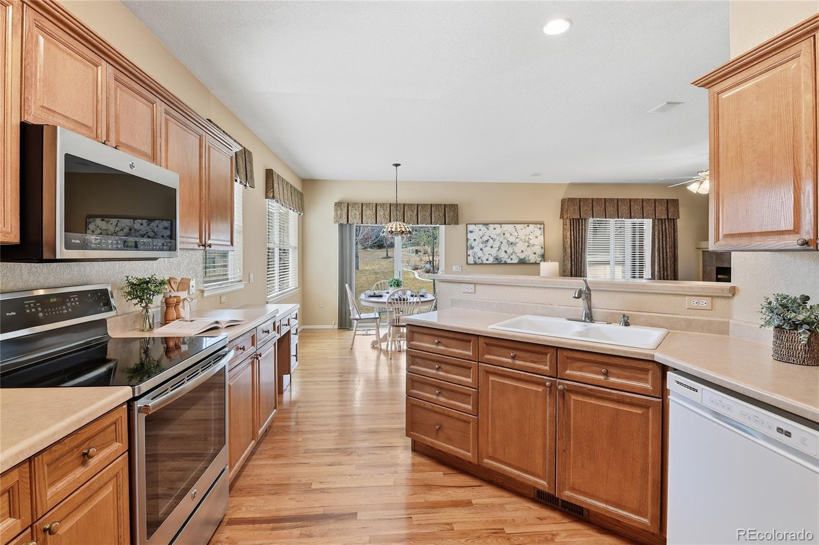 7753 South Addison Way Aurora, CO 80016 - Photo 17 of 50