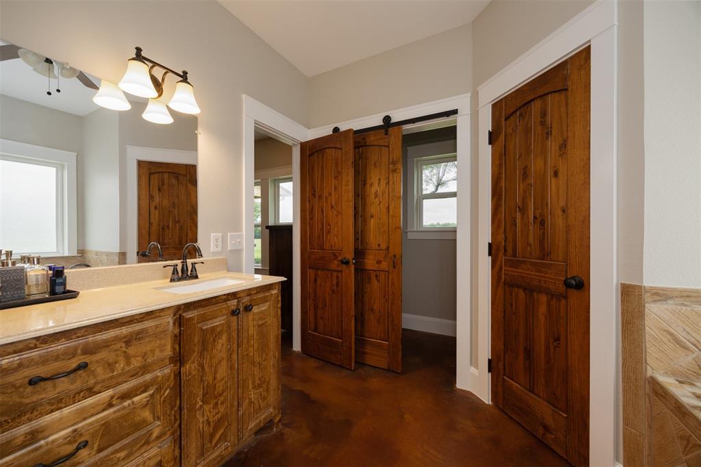 191 Bell Road Van Alstyne, TX 75495 - Photo 18 of 40
