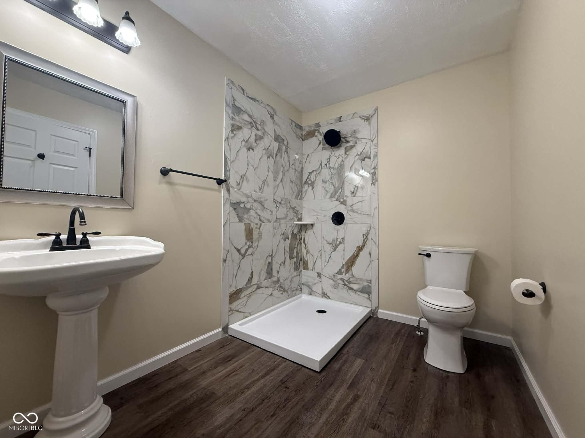 2266 VFW Road Mitchell, IN 47446 - Photo 14 of 28