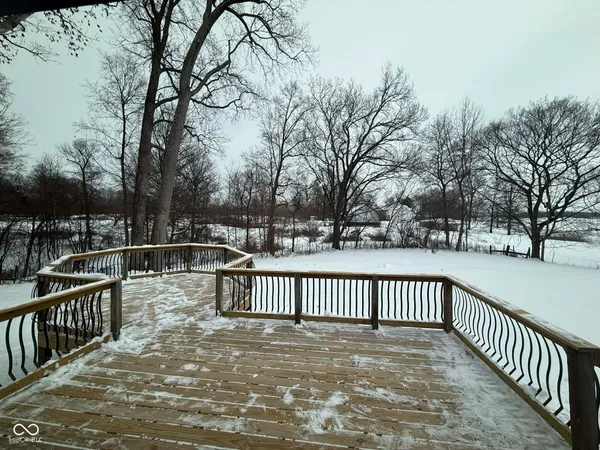 $315,900 | 2266 VFW Road, Mitchell, IN 47446