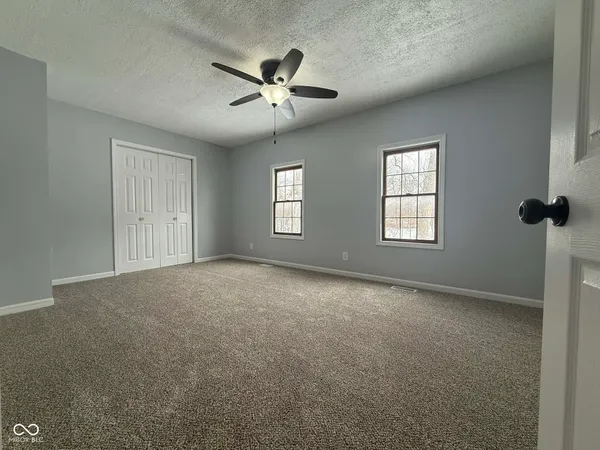 $299,999 | 2266 VFW Road, Mitchell, IN 47446