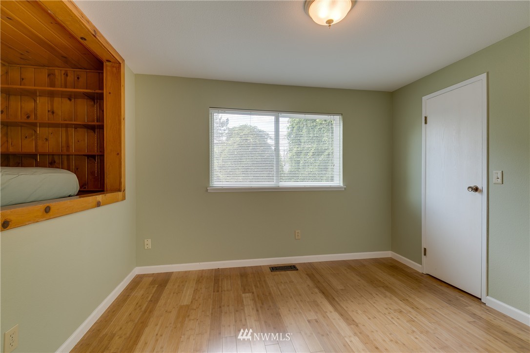 2810 164th Place Southeast Bothell, WA 98012 - Photo 16 of 25