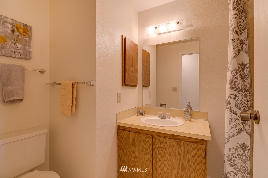 2810 164th Place Southeast Bothell, WA 98012 - Photo 17 of 25