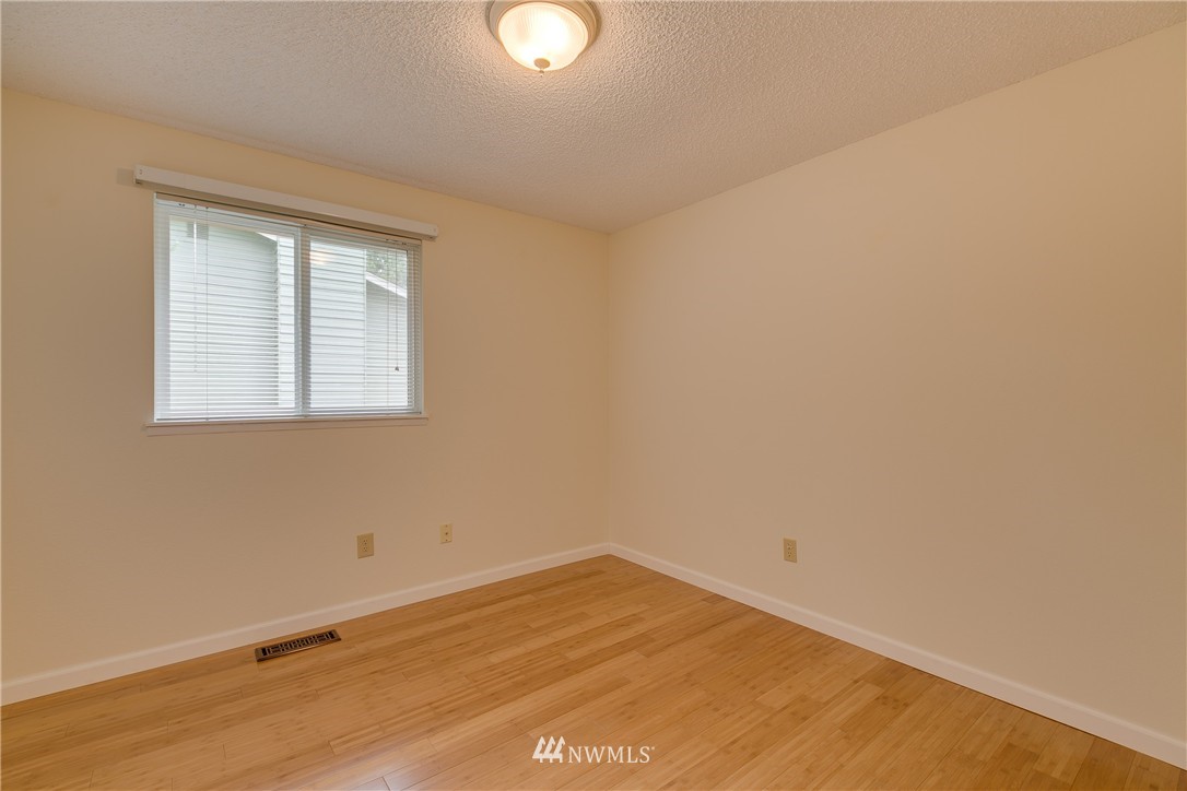 2810 164th Place Southeast Bothell, WA 98012 - Photo 18 of 25