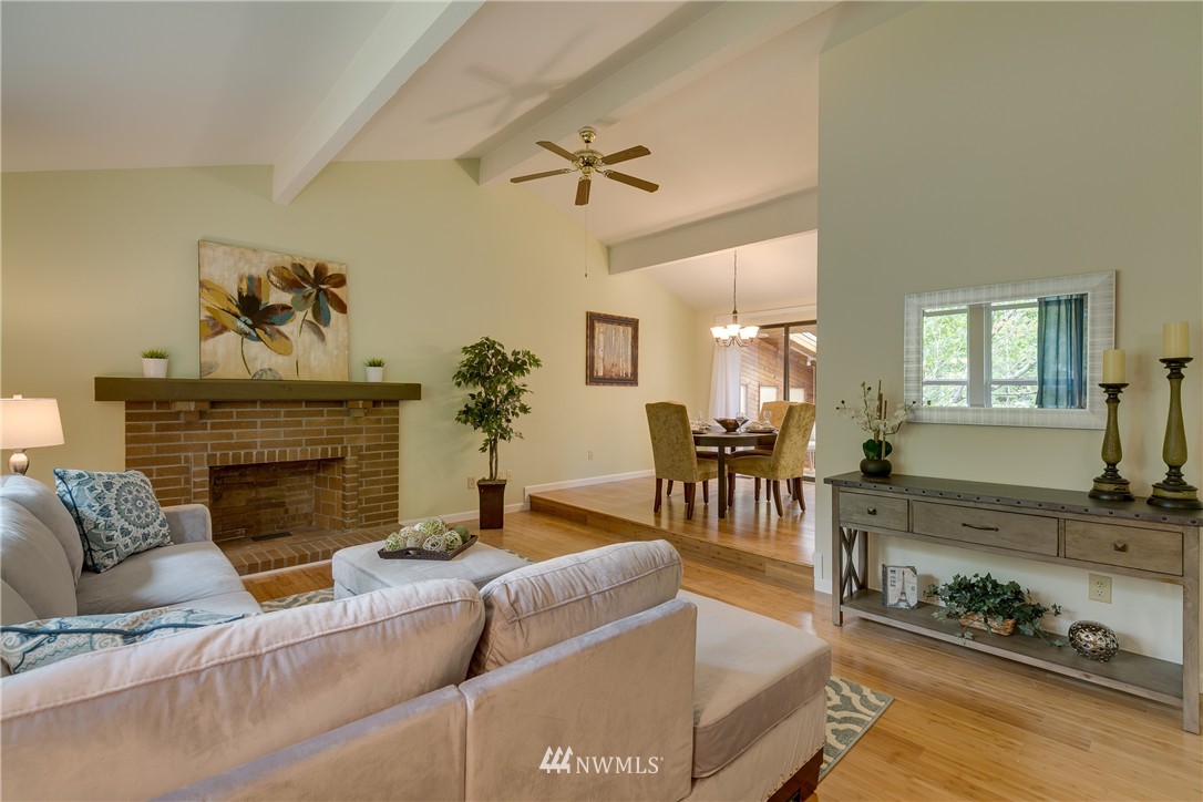 2810 164th Place Southeast Bothell, WA 98012 - Photo 4 of 25