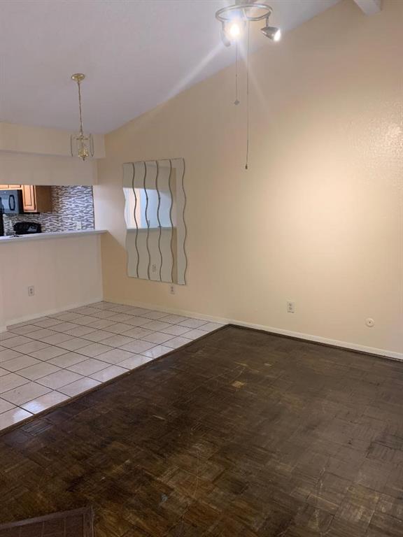 8545 Midpark Road, Unit 48 Dallas, TX 75240 - Photo 4 of 20 Gallery Image 4