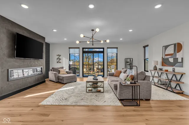 $699,000 | 289 South 8th Street, Lafayette, IN 47901